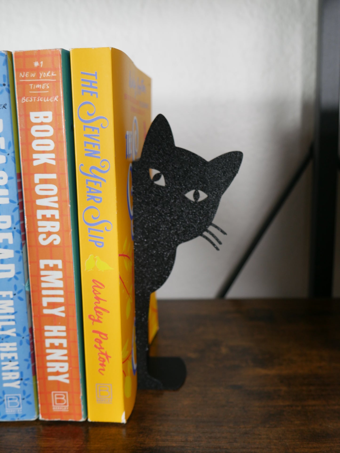 Peeking Cat & Dog Bookend STL File for 3D Printing