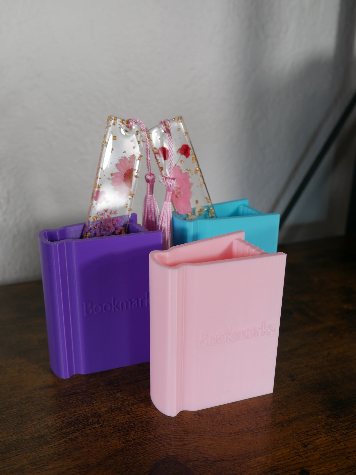 Book Shaped Bookmark Holder STL File for 3D Printing