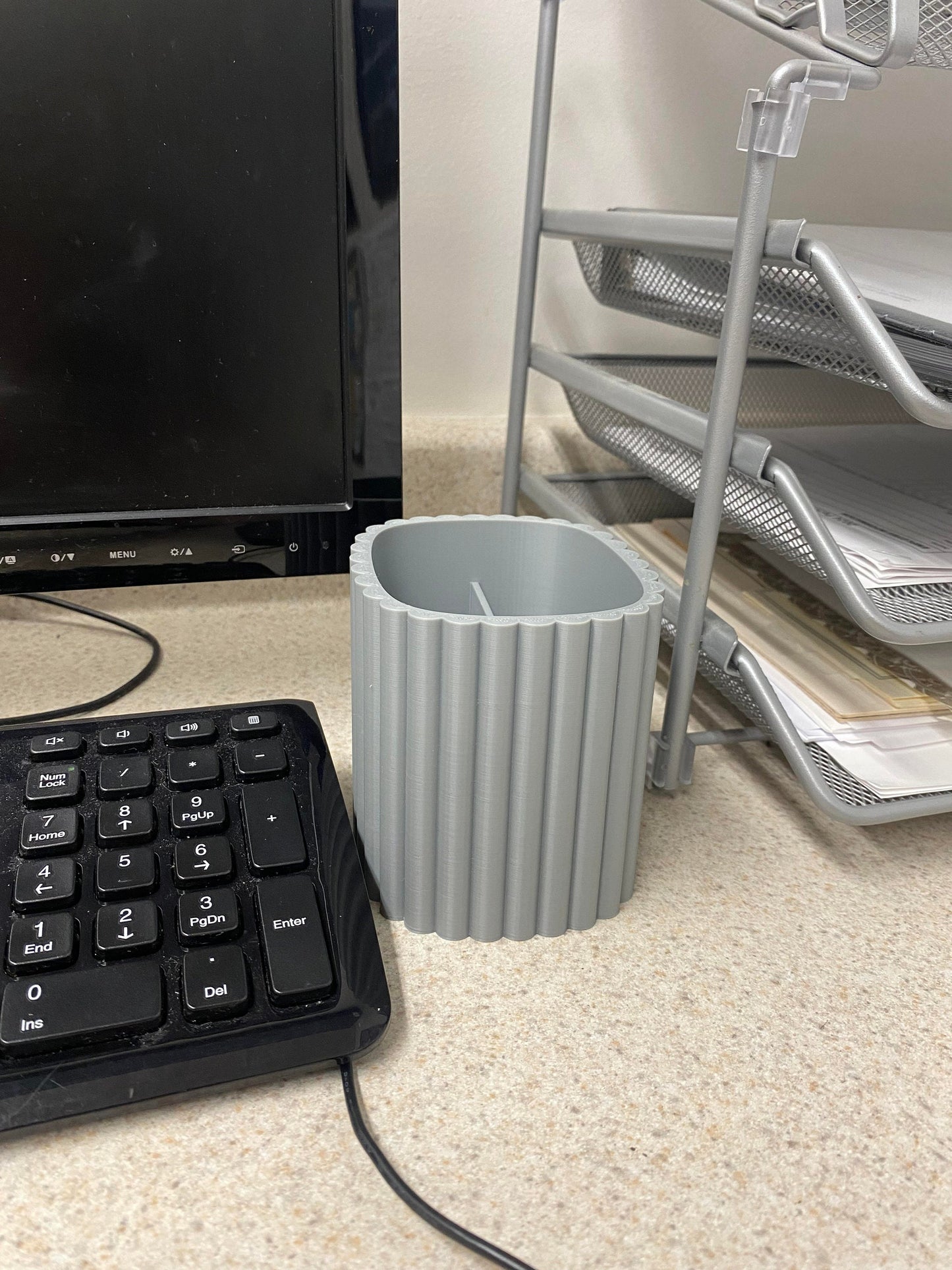 Small 4 Section Scalloped Pencil Holder STL File for 3D Printing