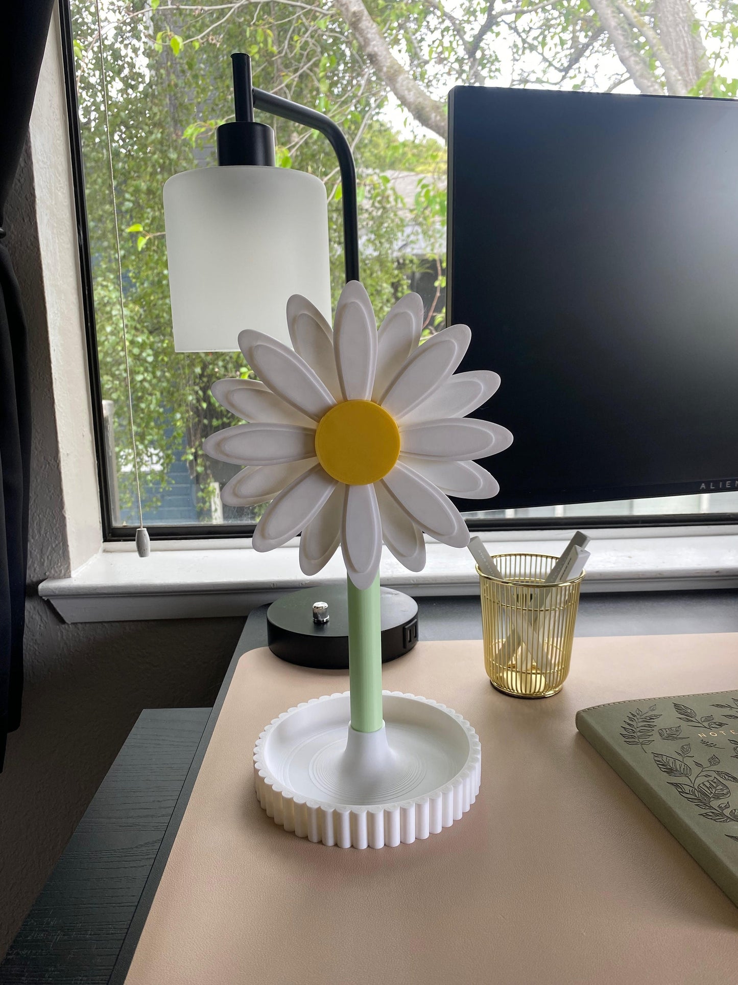 Daisy Attachment Head For Universal Headphone Holder STL File for 3D Printing