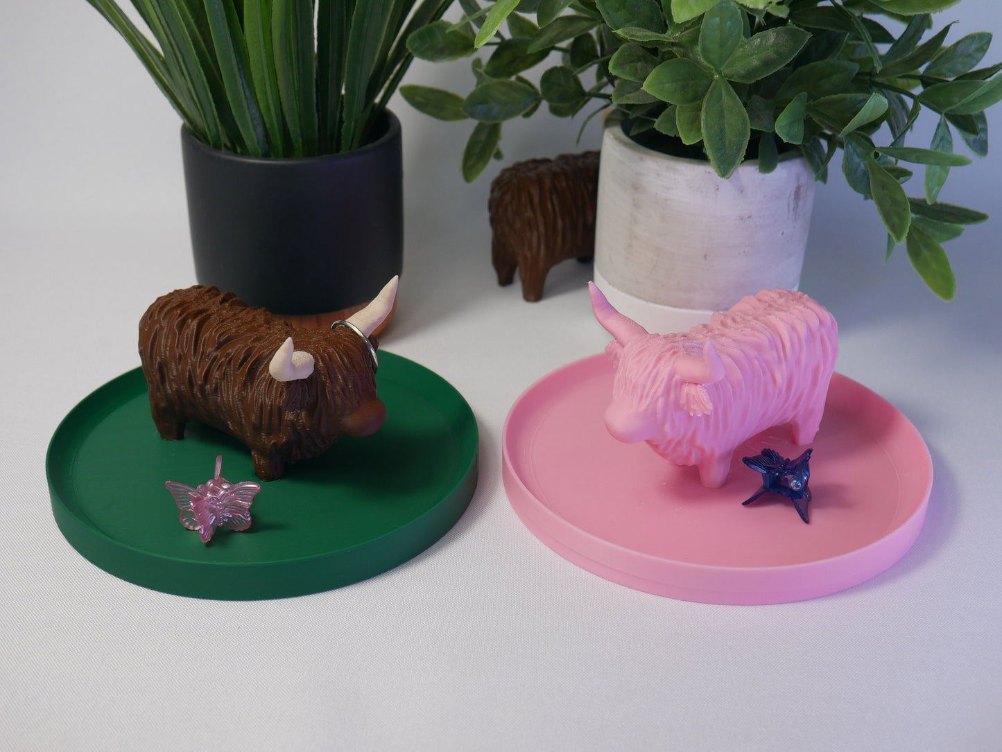 Highland Cow Ring Holder STL File for 3D Printing